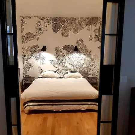 De Chiara A Apartment